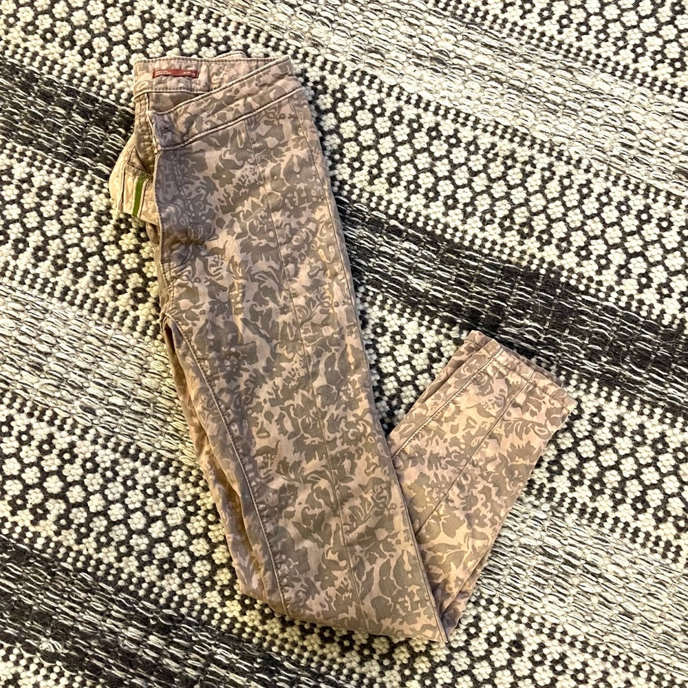 Anthropologie pattern jeans